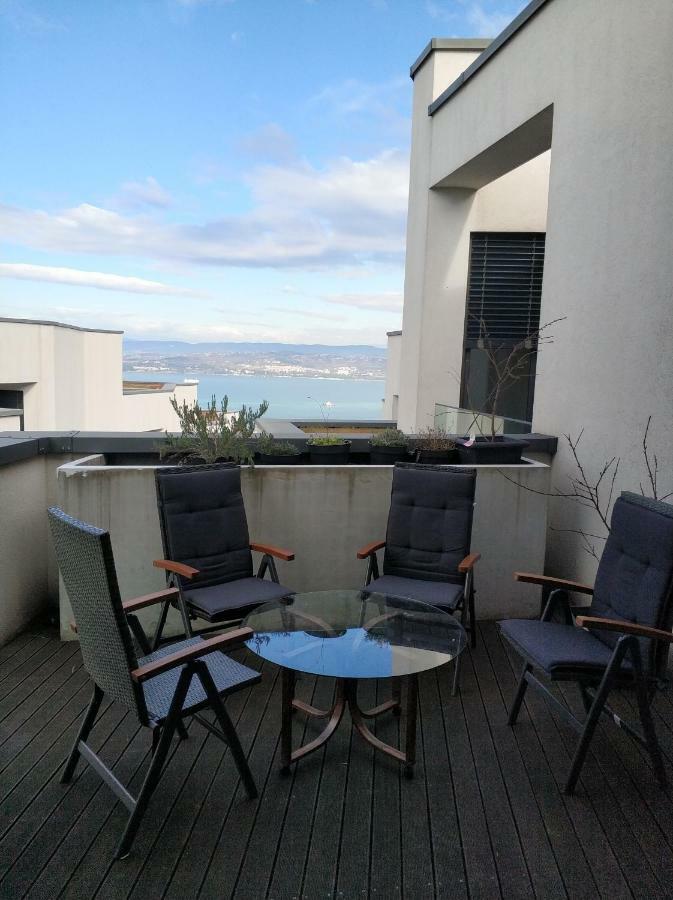 Apartment Morski Cvet Koper Exteriör bild